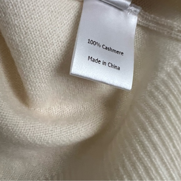 La Ligne AAA Sweater - Picture 4 of 5